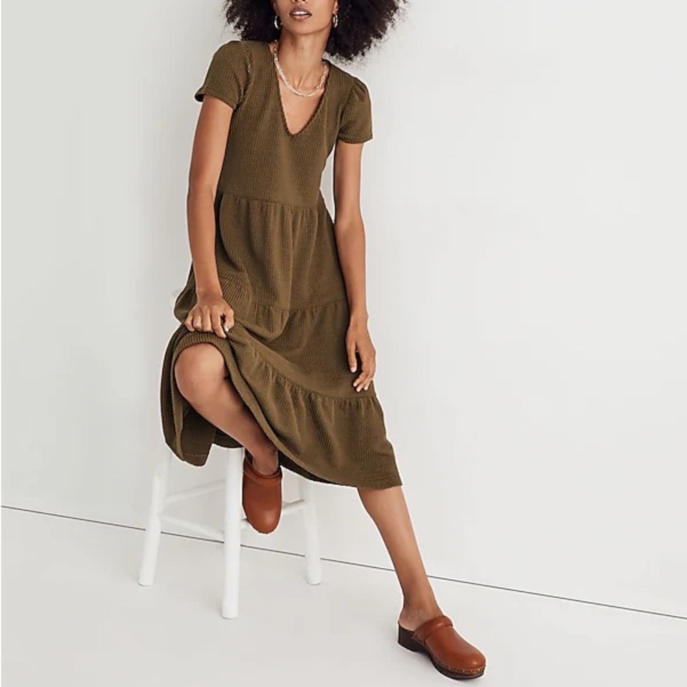 Madewell Seersucker V-Neck Midi Dress